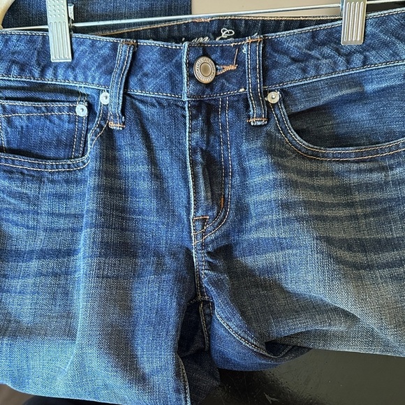 American Eagle Outfitters Dark Blue cropped Jeans - Picture 7 of 11